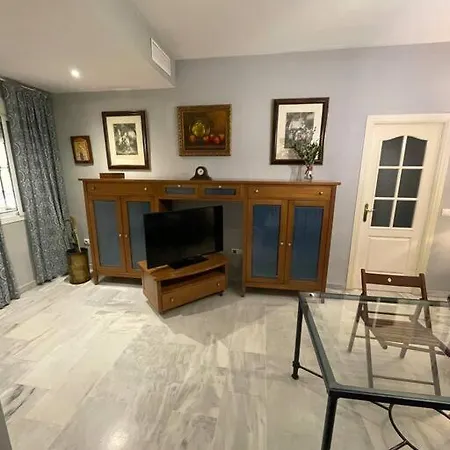 Apartamento En Triana. * Seville